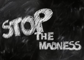 Πώς τα μέσα ενημέρωσης παραβιάζουν τον Κώδικα Δημοσιογραφικής Δεοντολογίας;