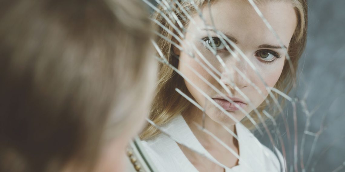 Ρητορική μίσους: Από το διαδίκτυο στην καταπάτηση της ελευθερίας