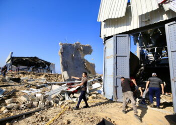 Το Ισραήλ εξαπολύει «ευρείας κλίμακας» πλήγματα στον Λίβανο