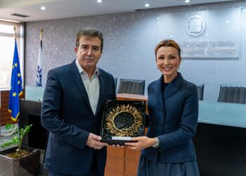 Εξοπλισμό στην Τροχαία Αττικής δώρισε η Ένωση Ελλήνων Εφοπλιστών