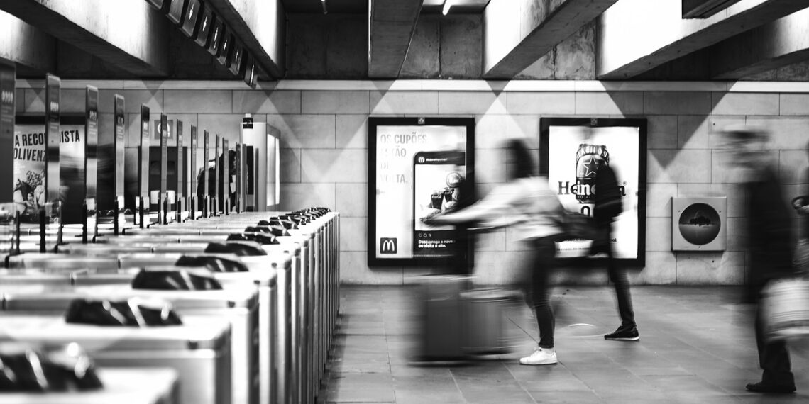 Παροχή βοήθειας σε ανήλικη στο Μετρό Θεσσαλονίκης