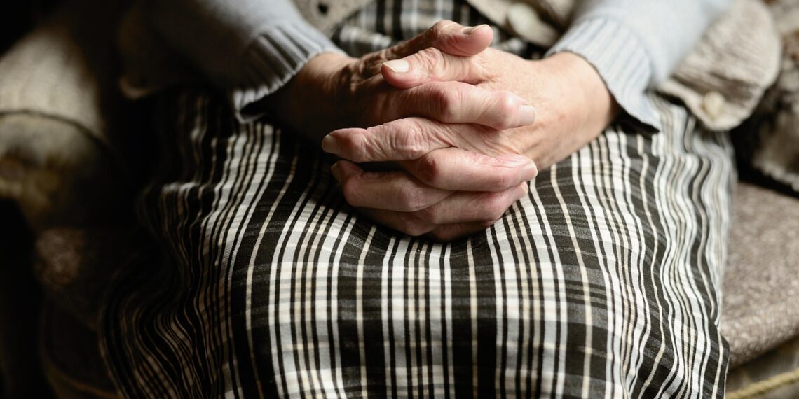 Απάτες κατά ηλικιωμένων – 14 συμβουλές προστασίας